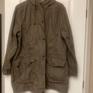 Eddie Bauer. Light weight, wind resistant jacket. Taupe. XL